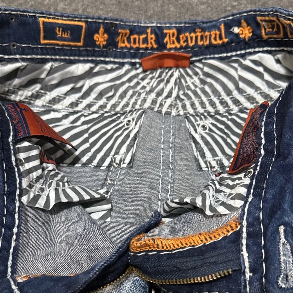 💥 Rock Revival Women's Distressed “Yui” Blue Boot Cut Jeans {27} 30” inseam. 💥 - Picture 14 of 16